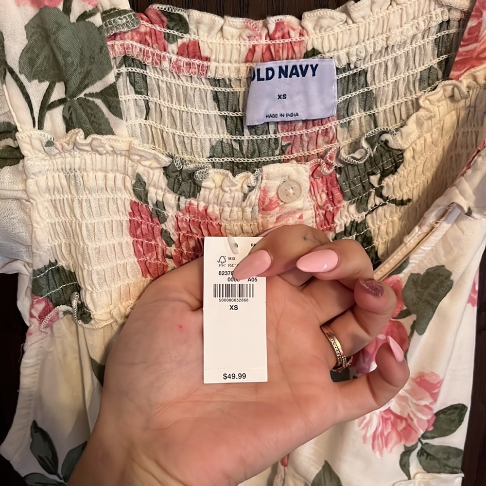 Floral Dress - Picture 3 of 4